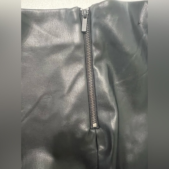 Zara black faux leather cargo pants snap fasteners ankles size 6 - Picture 5 of 11